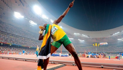 九游体育电竞-高手过招：联盟中顶尖球员的技艺比拼，球星过人技巧